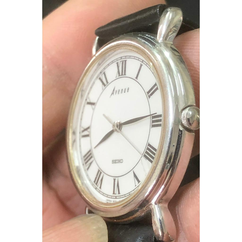Đồng hồ nữ hiệu Seiko avenue còn đẹp, size mặt 30mm dễ đeo