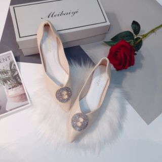 Xả hàng giày dép lẻ size 79-149k