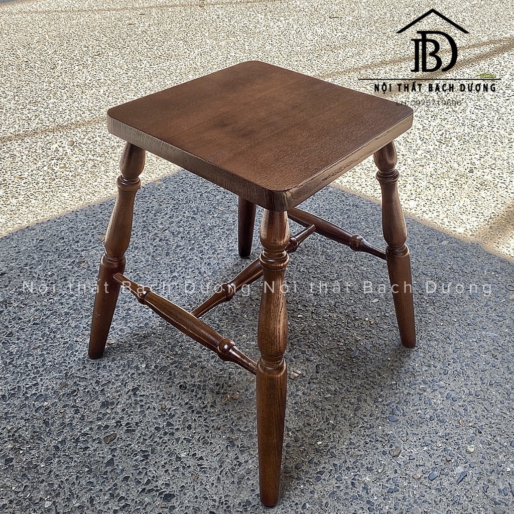 - Ghế đôn vuông tiện chân