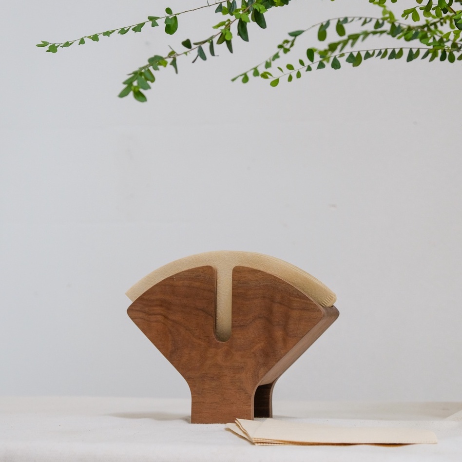 Kihowa | Đế gỗ Ginko đựng giấy lọc cafe - làm từ gỗ tự nhiên, thiết kế theo hình lá Ginkgo