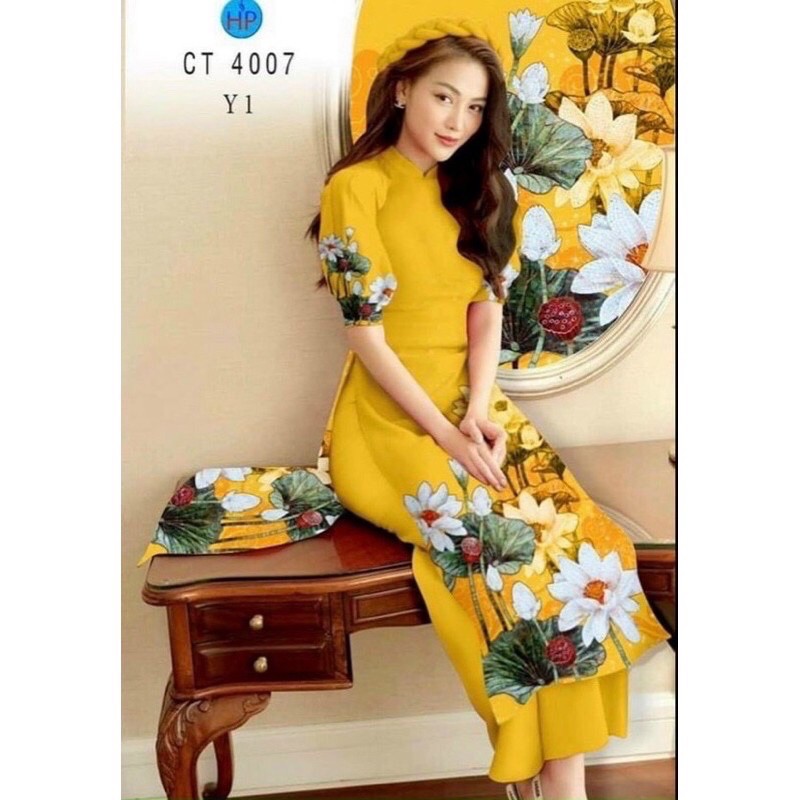 Bộ áo dài lụa hoạ tiết bông sen. Hình thật đính kèm
