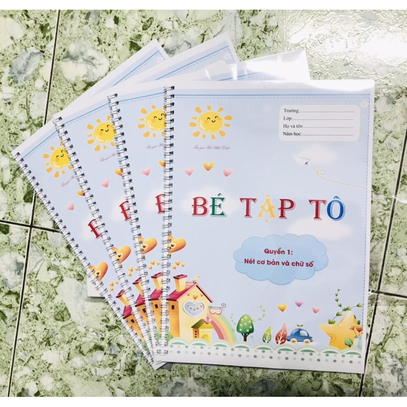 Bé tập tô nét và số mầm non