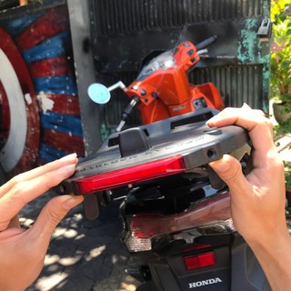 Đèn Hậu Gắn Đế GIVI - Stop Light Kit
