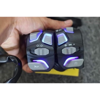 Cặp Cùm công tắc Light Master " đèn phản quang " gắn các loại xe