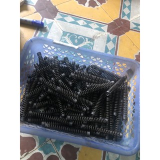 lò xo nén sợi 1,5ly phi 12 dài 105