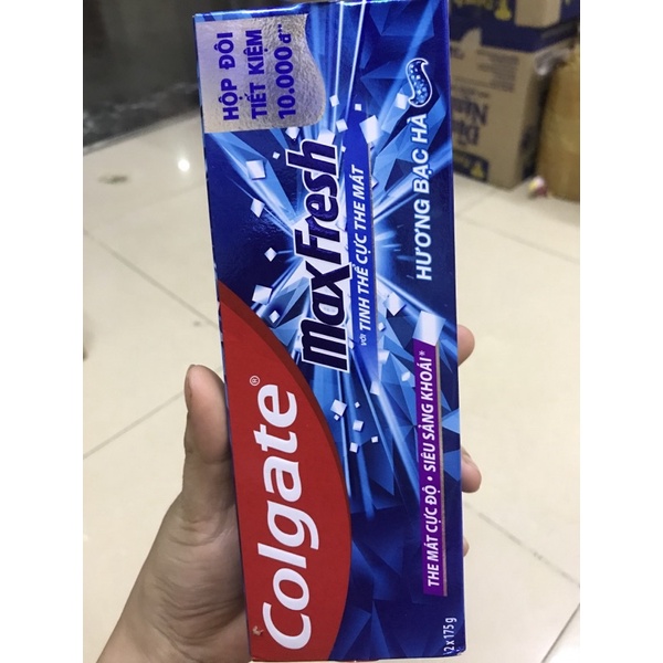 LÔ 2 KEM ĐÁNH RĂNG COLGATE MAXFRESH BẠC HÀ 350g( 2*175g) giá bìa 60k