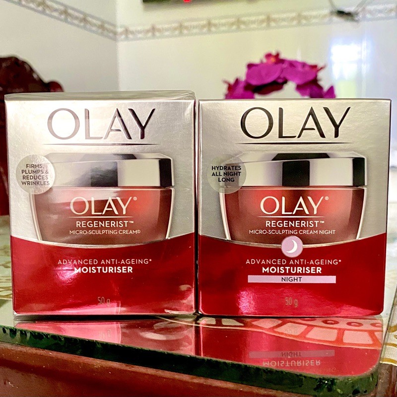 Bộ 2 kem dưỡng Olay Regenerist ngăn ngừa lão hóa ngày & đêm 50G/hộp