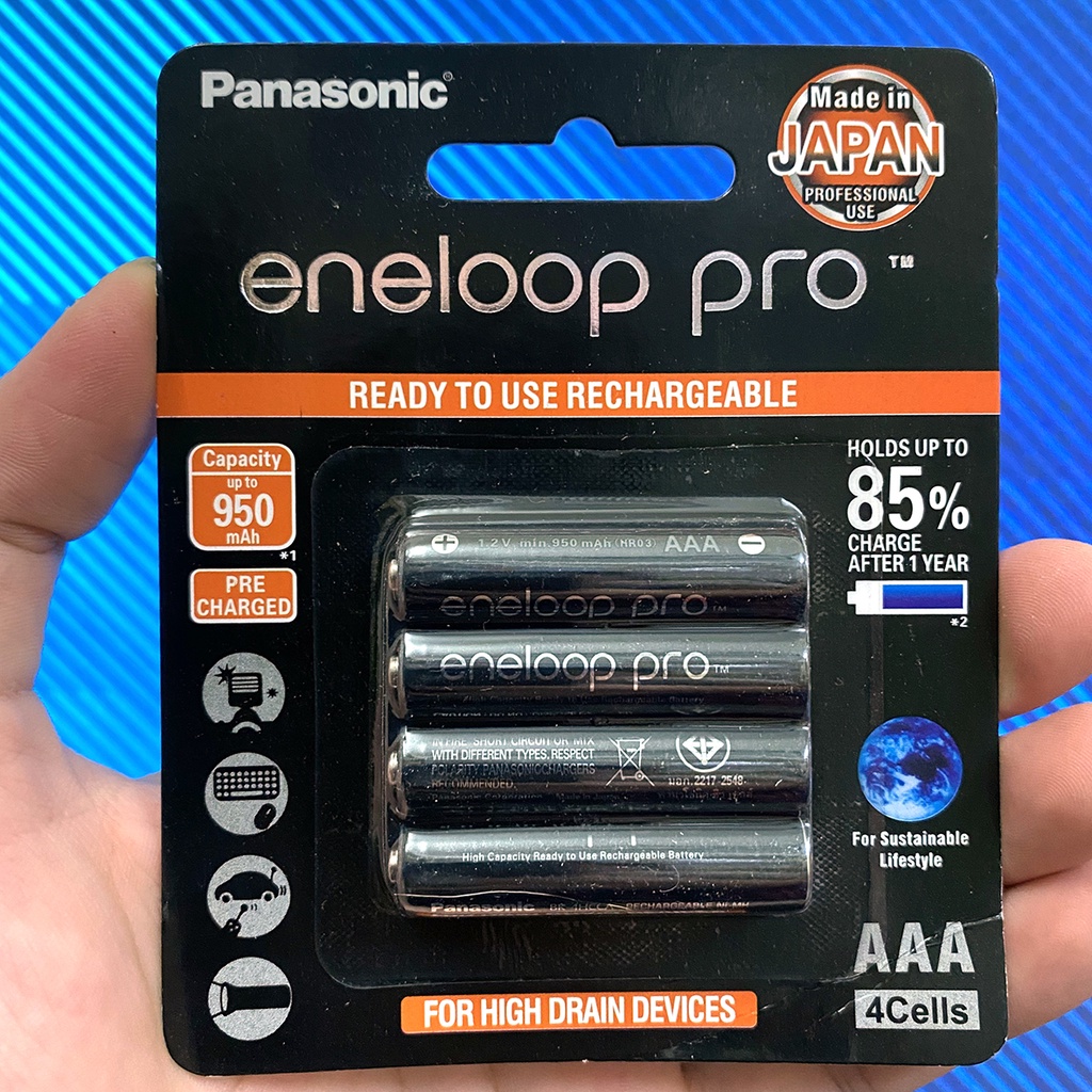 Pin Sạc Eneloop Pro AAA Đen 950 mAh - madein Japan 1,2V Vỉ 4 Viên BK-3HCCE/4BT