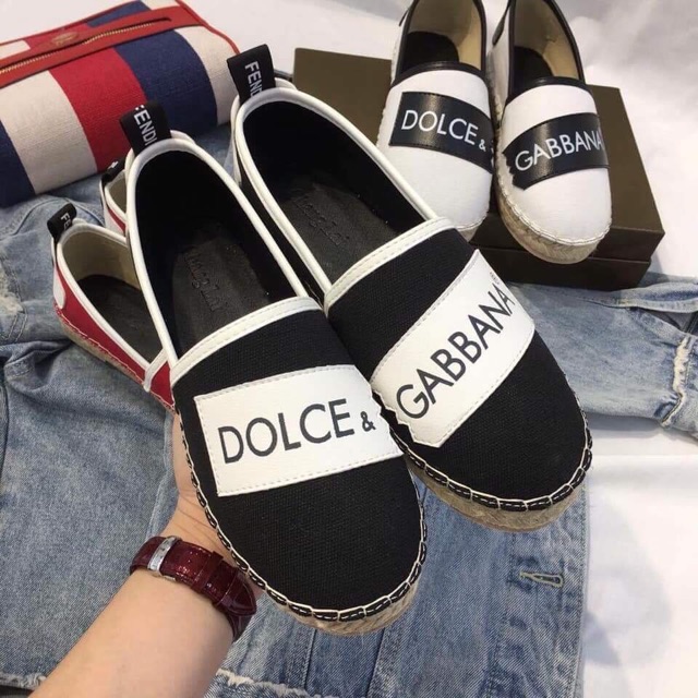 Giày slipon kiểu mới