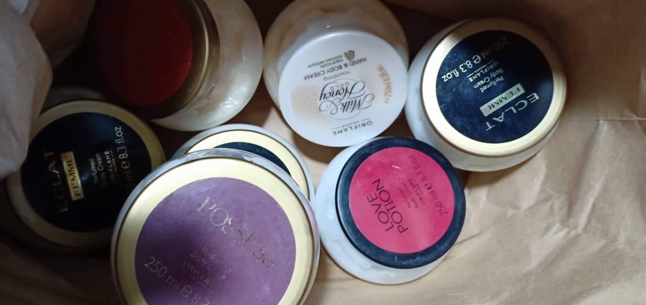 Sữa dưỡng thể toàn thân hương nước hoa Amber/ Possess/ Elat/ Love potione | BigBuy360 - bigbuy360.vn