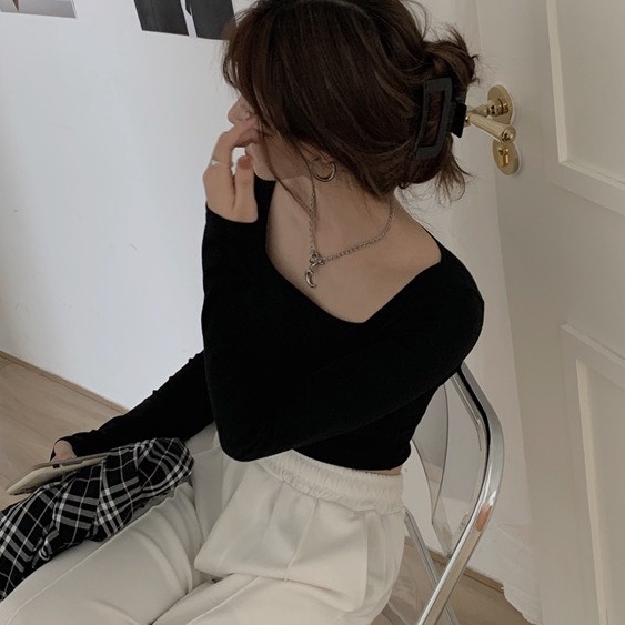 Áo cổ vuông khoét dài tay dáng mới - áo tôn ngực cá tính chất vải dày dặn Okella (có ảnh chụp tại Shop)