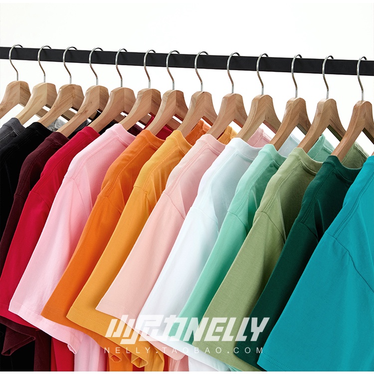 Áo phông Nelly Heybig tay ngắn trơn màu xanh lá đậm