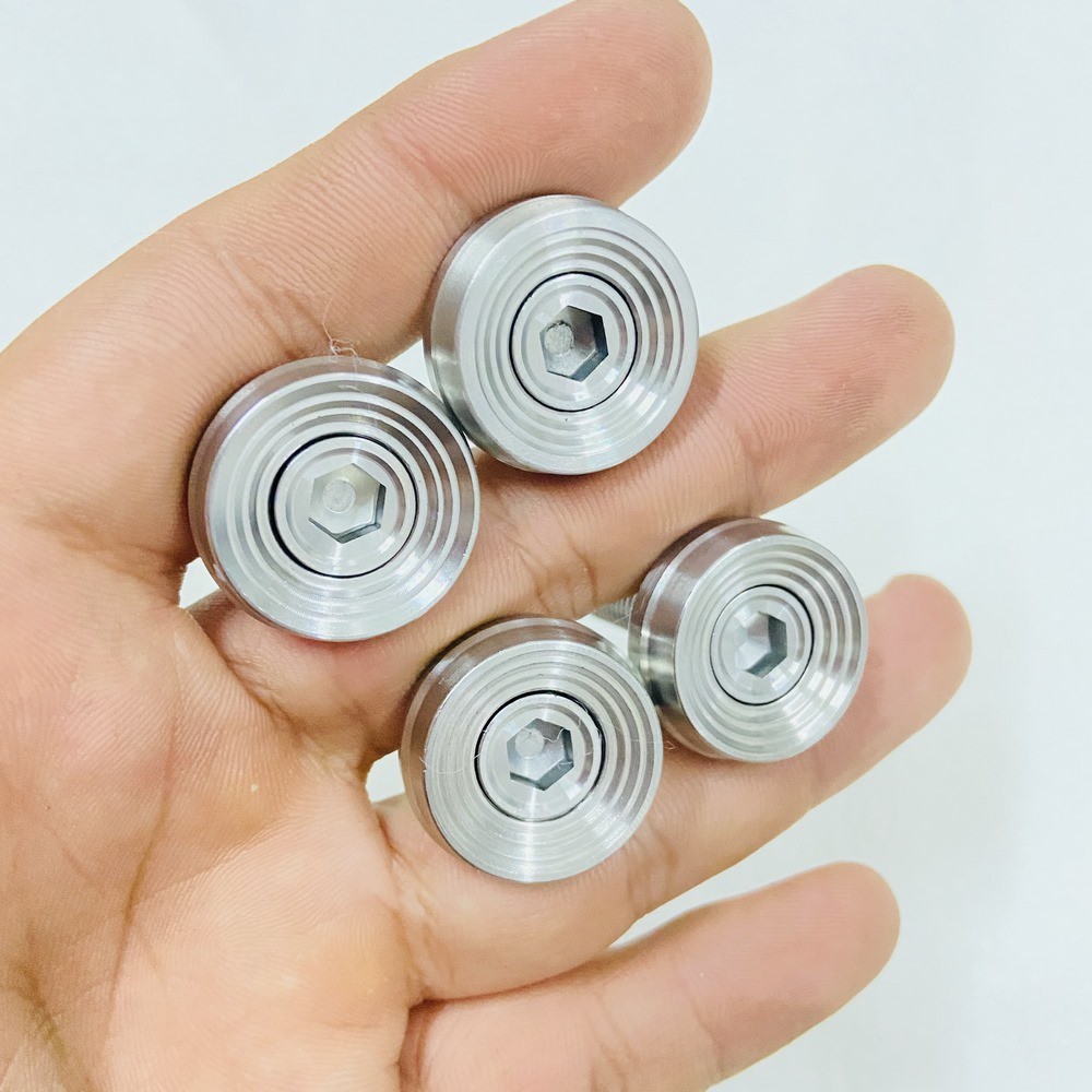 COMBO 4 ỐC GÁC CHÂN DÀI FULL INOX CHO WAVE, DREAM KIỂU THÁI