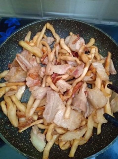 Củ cải muối khô