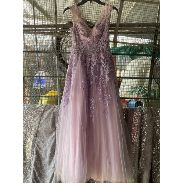 Váy cưới thanh lý