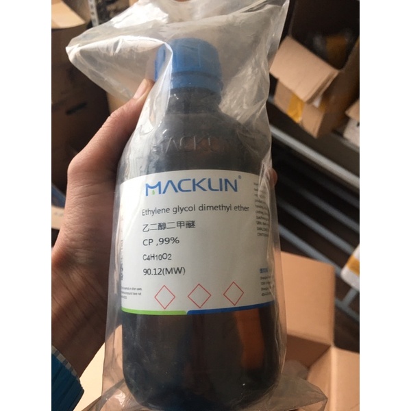 hóa chất Ethylene glycol dimethyl ether CAS Number 110-71-4 chai 500ml