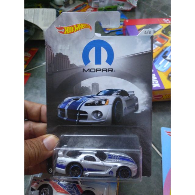Xe Hotwheels Dodge Viper GTS-R special edition
