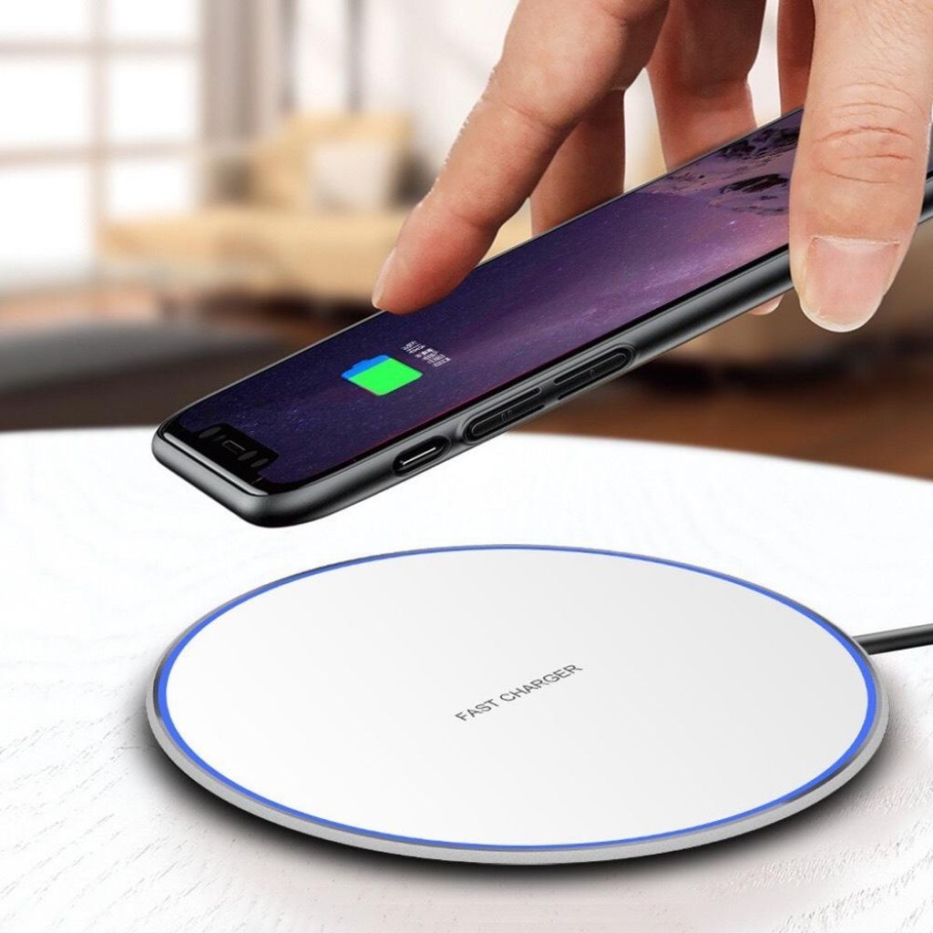 Đế Sạc Không Dây Wireless Charger Sạc Nhanh Qi Dành Cho IPhone 8 Trở Lên Và các Dòng Điện Thoại Khác Cực Kì Tiện Lợi