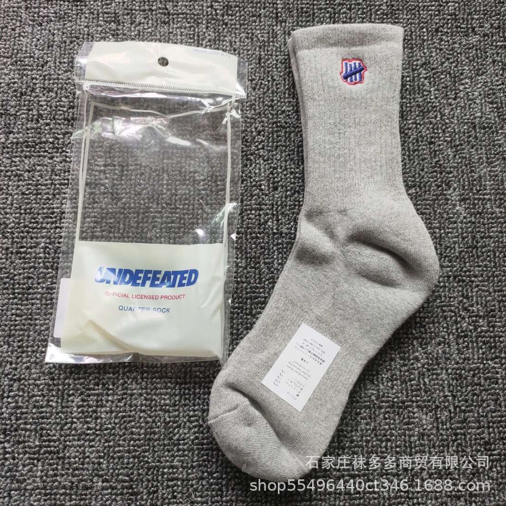 Đôi Vớ Thể Undefeated Thao Bằng cotton Họa Tiết Thêu Thời Trang 2022 Dành Cho Nam