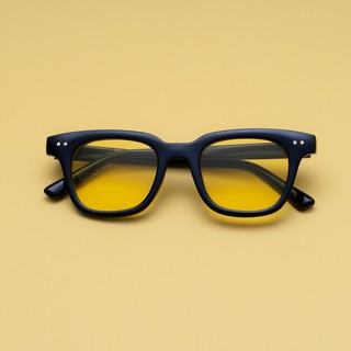 Kính mát nam nữ KinhmatSun4u chống UV400, thiết kế mắt vuông chữ V dễ đeo, màu sắc thời trang - SS