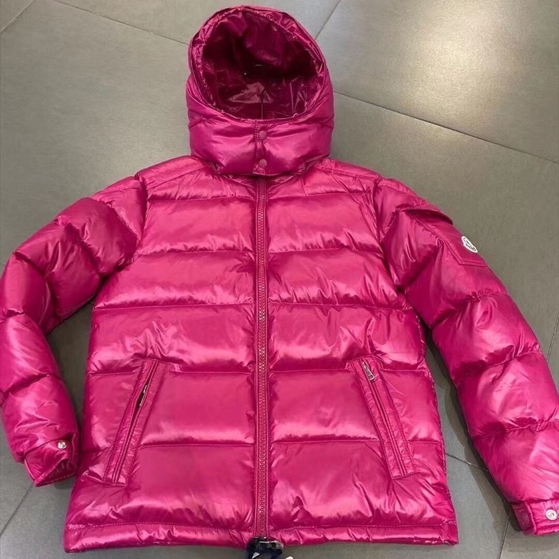 áo lông vũ Moncler ( hàng auth tuồn có chip check )