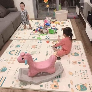thảm gấp gọn cho bé