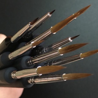 Cọ vẽ đầu to, nhỏ(có 10 mẫu)