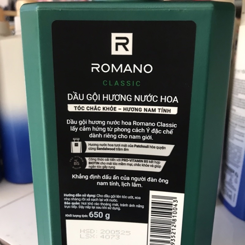 Dầu gội hương nước hoa Romano Classic tóc chắc khoẻ 650g