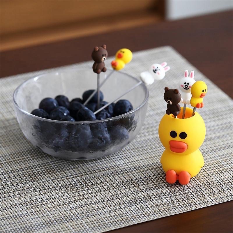 Bộ dĩa(nĩa) Gấu thỏ vịt brown cony sally Line
