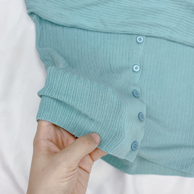 Áo cardigan dài tay cổ tròn dáng lửng chất len mỏng mát freesize