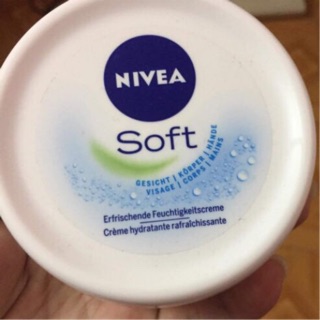 Kem dưỡng ẩm Nivea Soft 200ml Đức