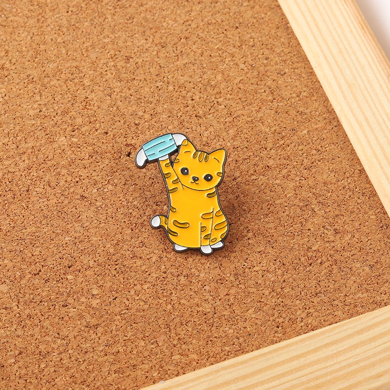 Huy Hiệu Cài Áo Hình Mèo Dễ Thương