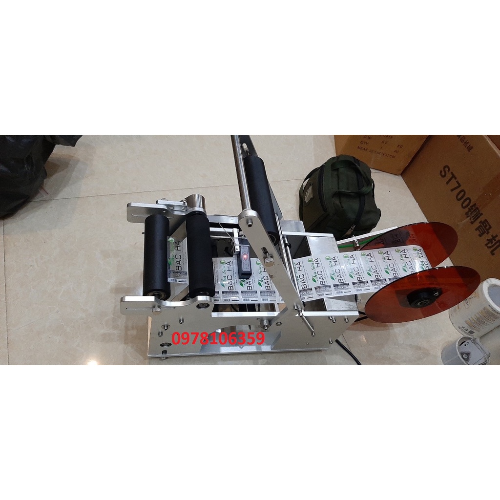 máy dán nhãn decal Mt50, máy dán nhãn chai tròn, máy dán nhãn decal hủ yến/ chai pet