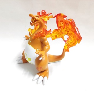 Mô hình Charizard Vmax Tomy