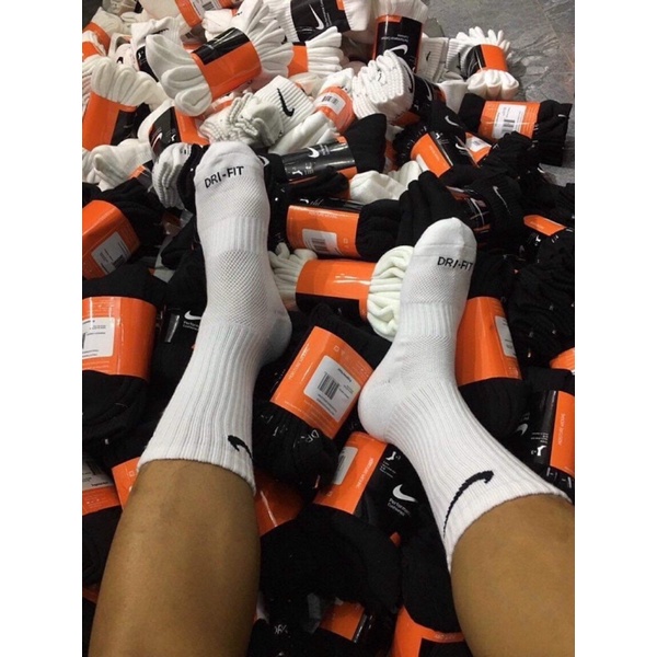 Tất vớ thể thao nam nữ cao cấp Nike drifit cổ ngắn, cổ trung, cổ cao