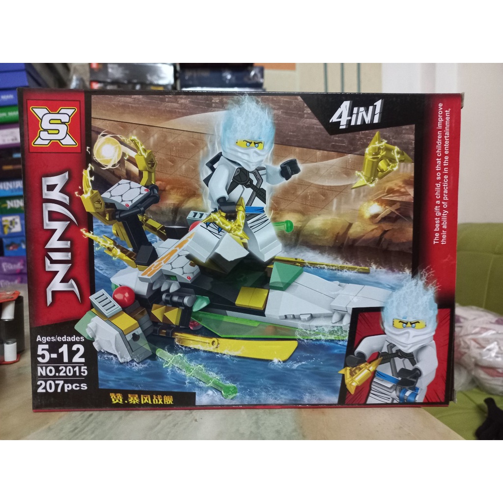 Lắp ráp Ninja Chiến Giáp Hợp Thể - Người Máy Lloyd’s Titan Mech 2015
