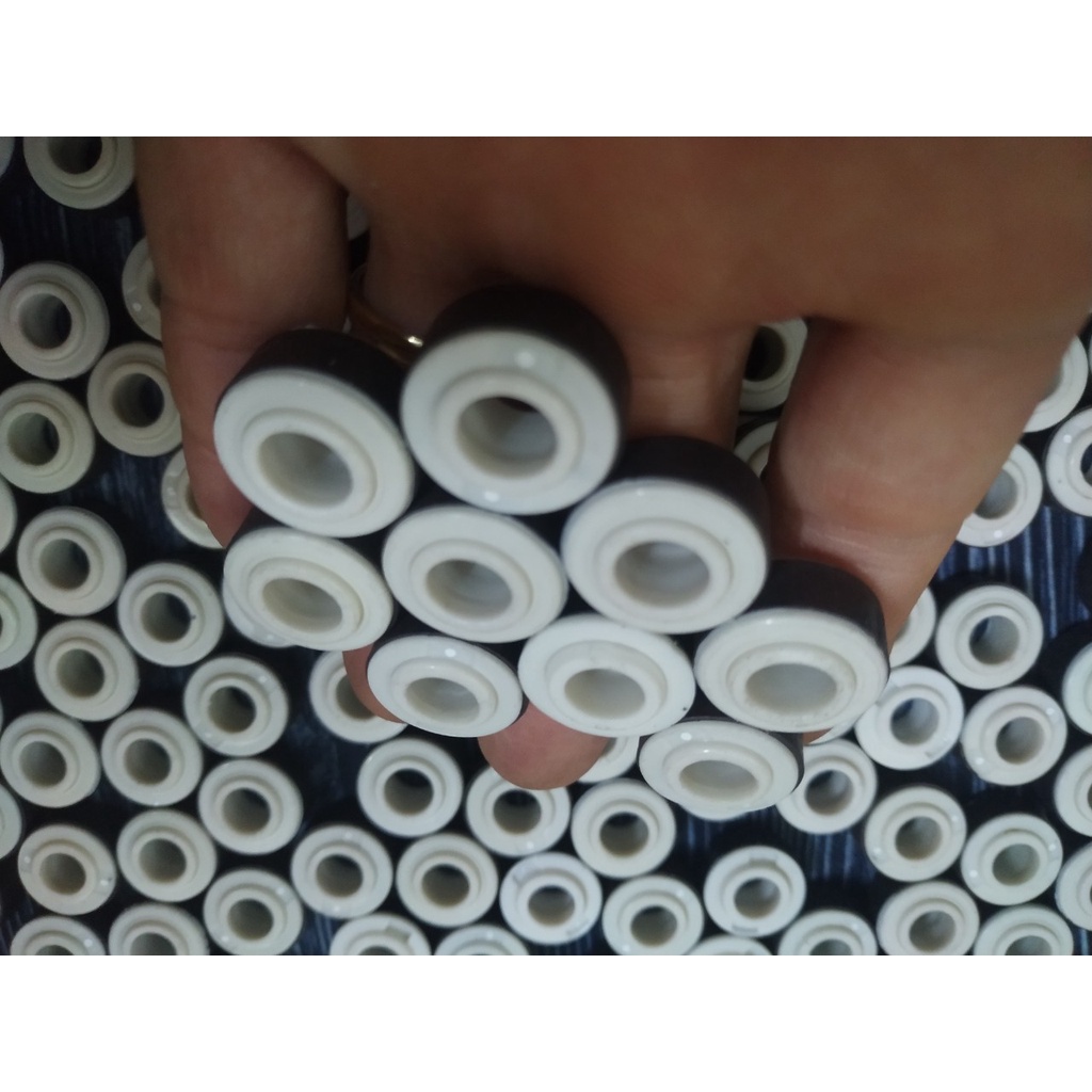 Vòng đệm nam châm dùng cho bánh xe patin có đèn