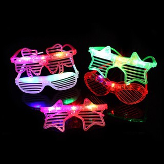 kính hot trend có đèn led - 124 STORE