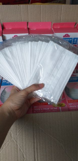 Khẩu trang cho bé Topvalu túi 10 cái hộp 30 cái