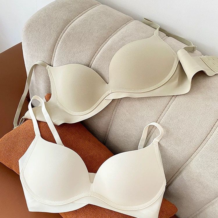 Áo Ngực Không Đường May Có Gọng Thép Mềm Mại Chống Chảy Xệ Dành Cho Nữ