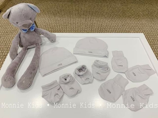 Set 2 mũ bao tay chân cho bé Nous, bao tay chân co giãn dễ thương - Monnie Kids