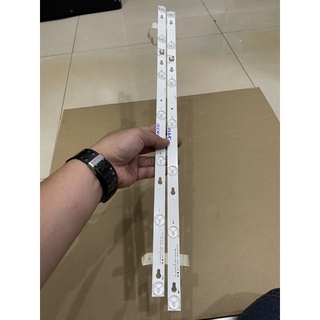 Bộ led tv tcl 32d2700 mới 100% zin hãng - bộ 2 thanh mỗi thanh 7 bóng 6v