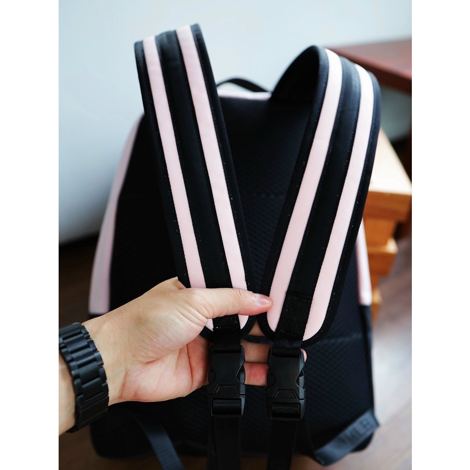 Balo hồng mẫu mới , nhiều ngăn rộng rãi, rất êm lưng | BigBuy360 - bigbuy360.vn