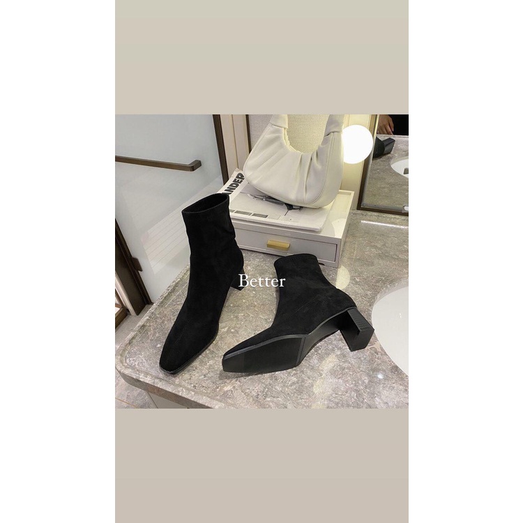 Boot da lộn mũi vuông nhọn dài, đường chỉ dọc giữa, gót trụ vuông 5cm, Better - 281021001