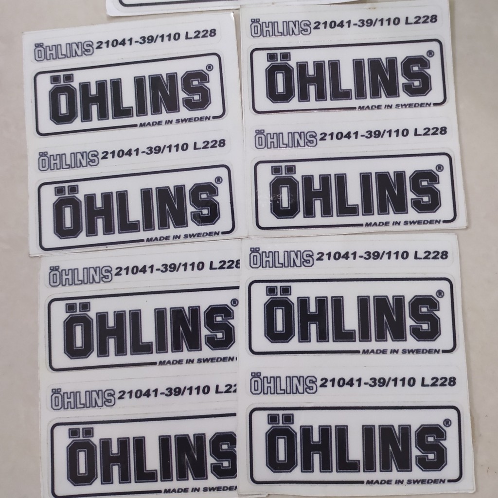 Hai Tem Ohlins Đen Trong Suốt Dán Phuộc