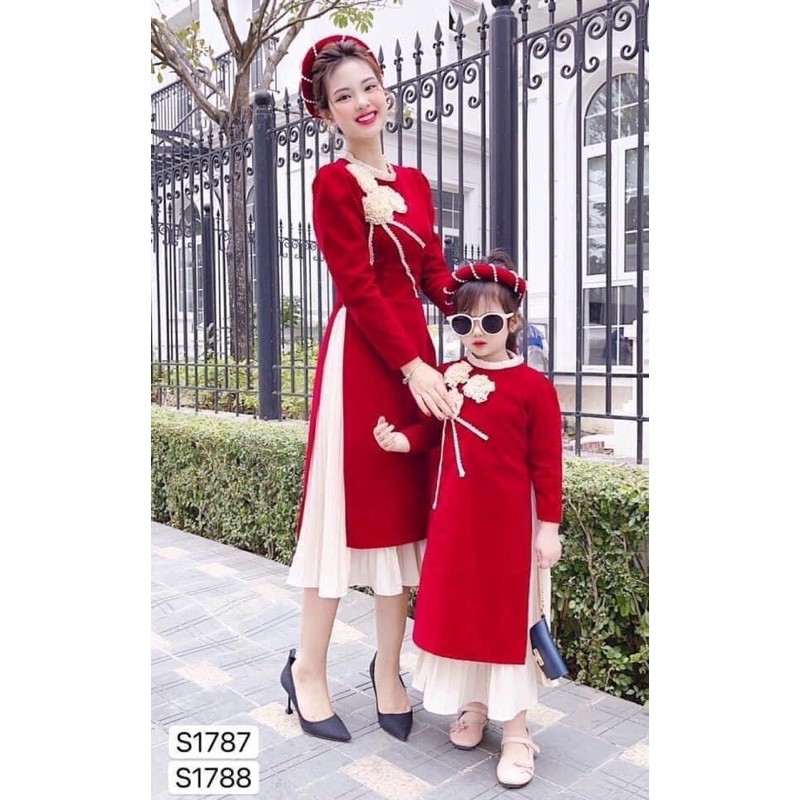 Áo dài mẹ và con