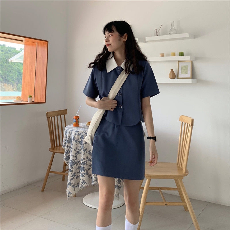 Bộ áo sơ mi lửng tay ngắn + chân váy lưng cao thời trang mùa hè cho nữ | BigBuy360 - bigbuy360.vn