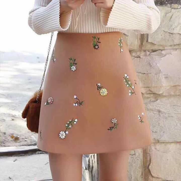 Váy thêu cao cấp