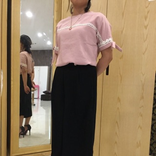 Áo sơ mi kẻ phối ren