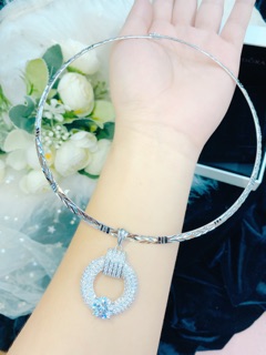 Kiềng cổ kèm mặt tròn đính đá mạ bạch kim Nicholas159